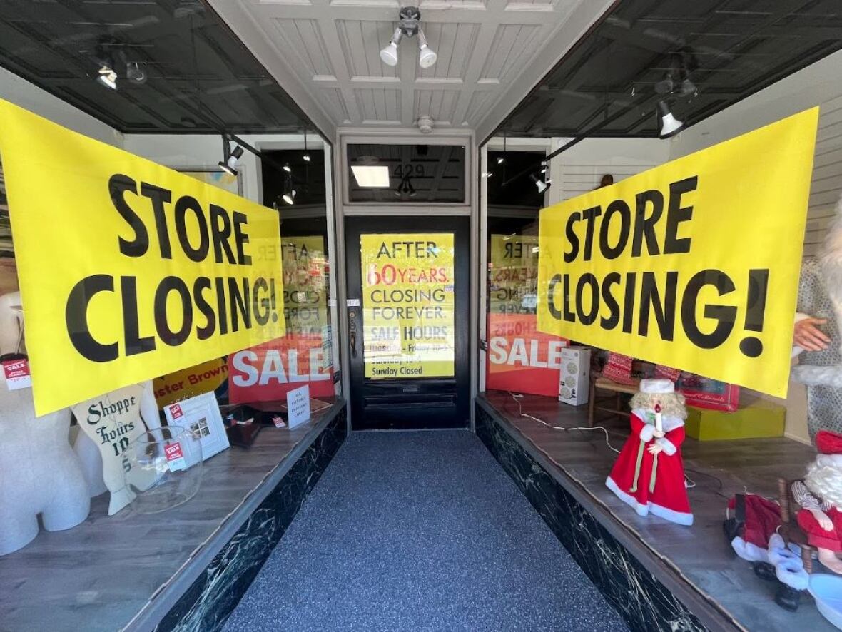 Donald Mugford shoes opened at 429 Talbot St. in 1965. 