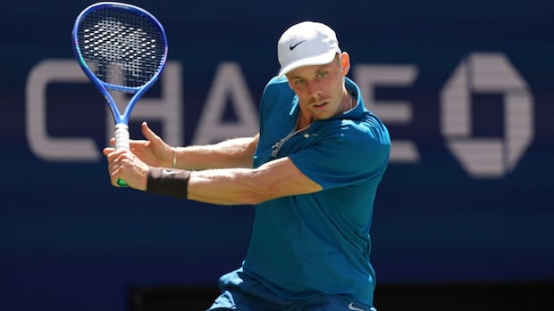 Canada’s Shapovalov ousted by top-ranked Sinner at U.S. Open Canada’s Shapovalov ousted by top-ranked Sinner at U.S. Open