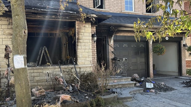 2nd person dies in hospital following Richmond Hill house fire believed to be arson | CBC News