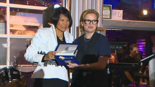 Oscar-winning filmmaker Sarah Polley honoured with key to city | CBC News