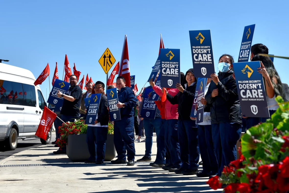 Unifor Local 2002 members, employed by Paladin, protested poor working conditions at the Calgary International Airport in July 2024. More than a year later, the union reports the same problems workers rallied over have persisted.