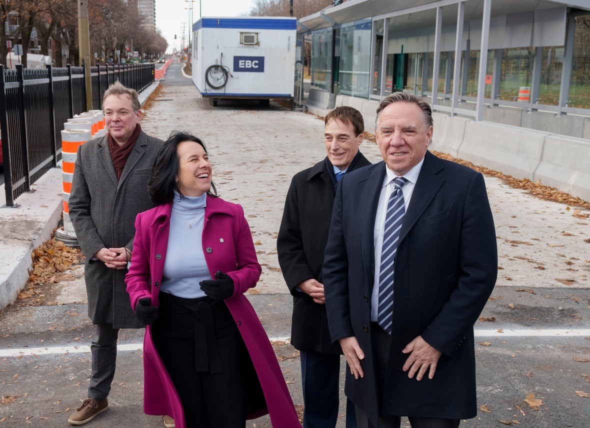 plante and legault walk together