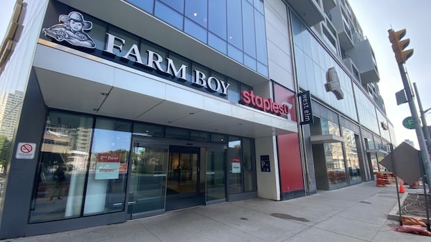 Midtown Farm Boy forced to close after failing Toronto's DineSafe inspection | CBC News