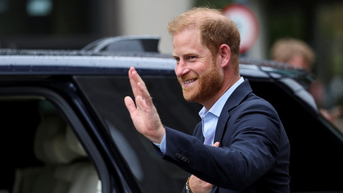Prince Harry, King Charles meet for first time in nearly 2 years — and they  have tea | CBC News