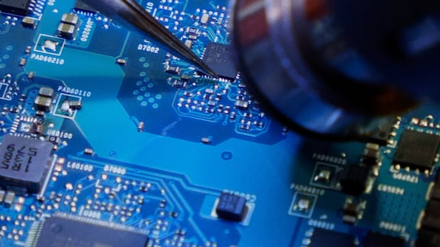 China launches anti-discrimination investigation into U.S. trade policy on analog chips