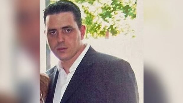 Toronto police identify victim of east end plaza shooting | CBC News