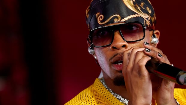 Singer D4vd’s shows cancelled amid investigation into body found in car Singer D4vd’s shows cancelled amid investigation into body found in car