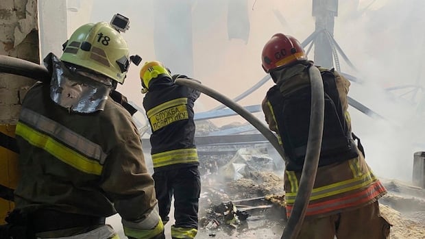 Russian attack in Ukraine kills three people and many wounds
