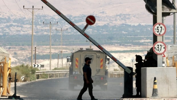 Israel to close West Bank crossing to Jordan indefinitely starting Wednesday