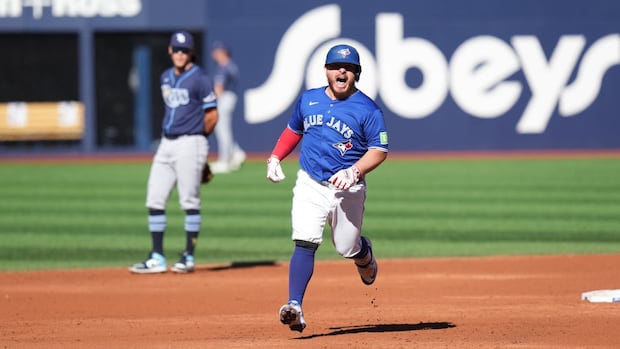 MLB announces Blue Jays broadcast schedule for opening 2 games of ALDS