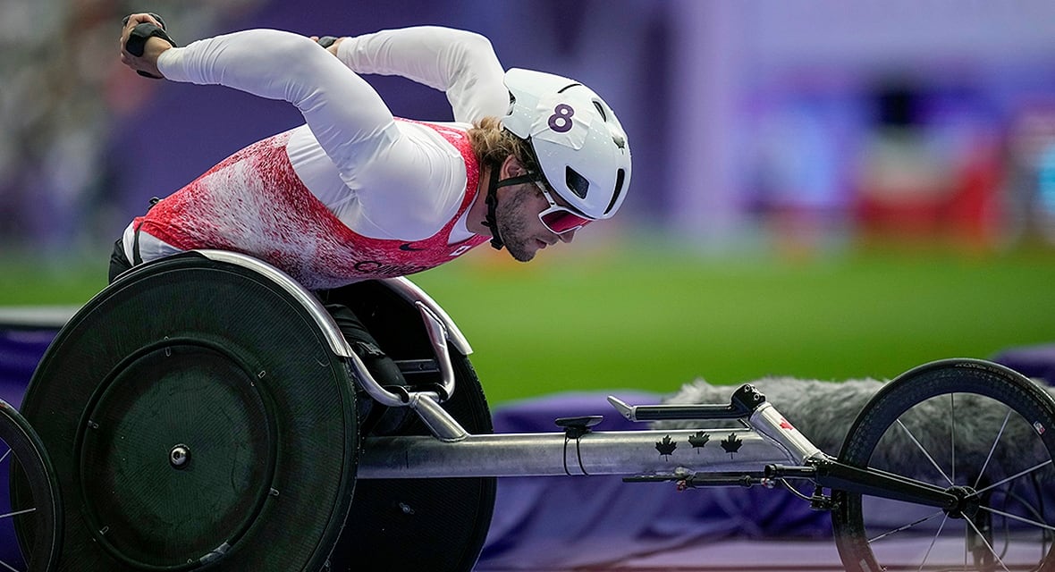Canadian wheelchair racer Austin Smeenk leads the men's 800-metre T34 race at the Paralympics on September 7, 2024, in Paris, France.