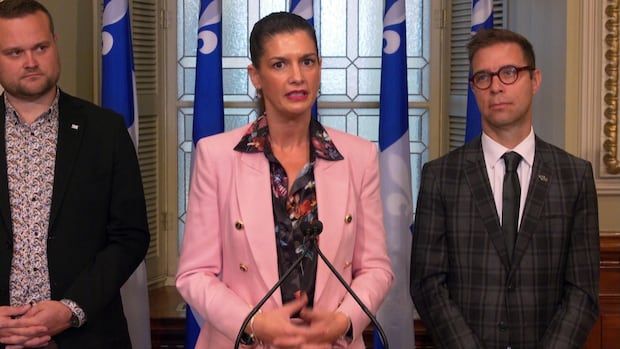 Quebec Urges Truce in Canada Post Strike to Safeguard Municipal Elections