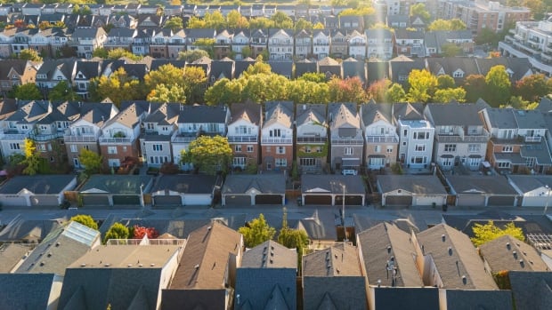 toronto-real-estate.jpg