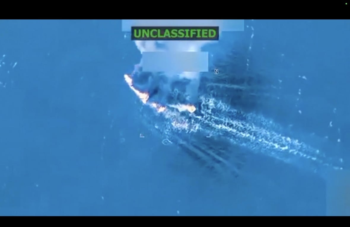 Une vidéo d'un bateau qui a été détruite.