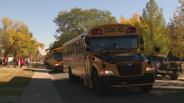 Alberta Teachers' Strike Imminent: 700,000 Students Affected as Parents Scramble for Childcare