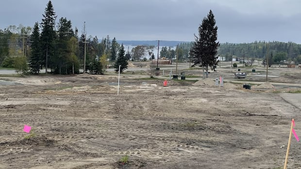 Denare Beach Residents Face Housing Crisis Months After Wildfire Devastation