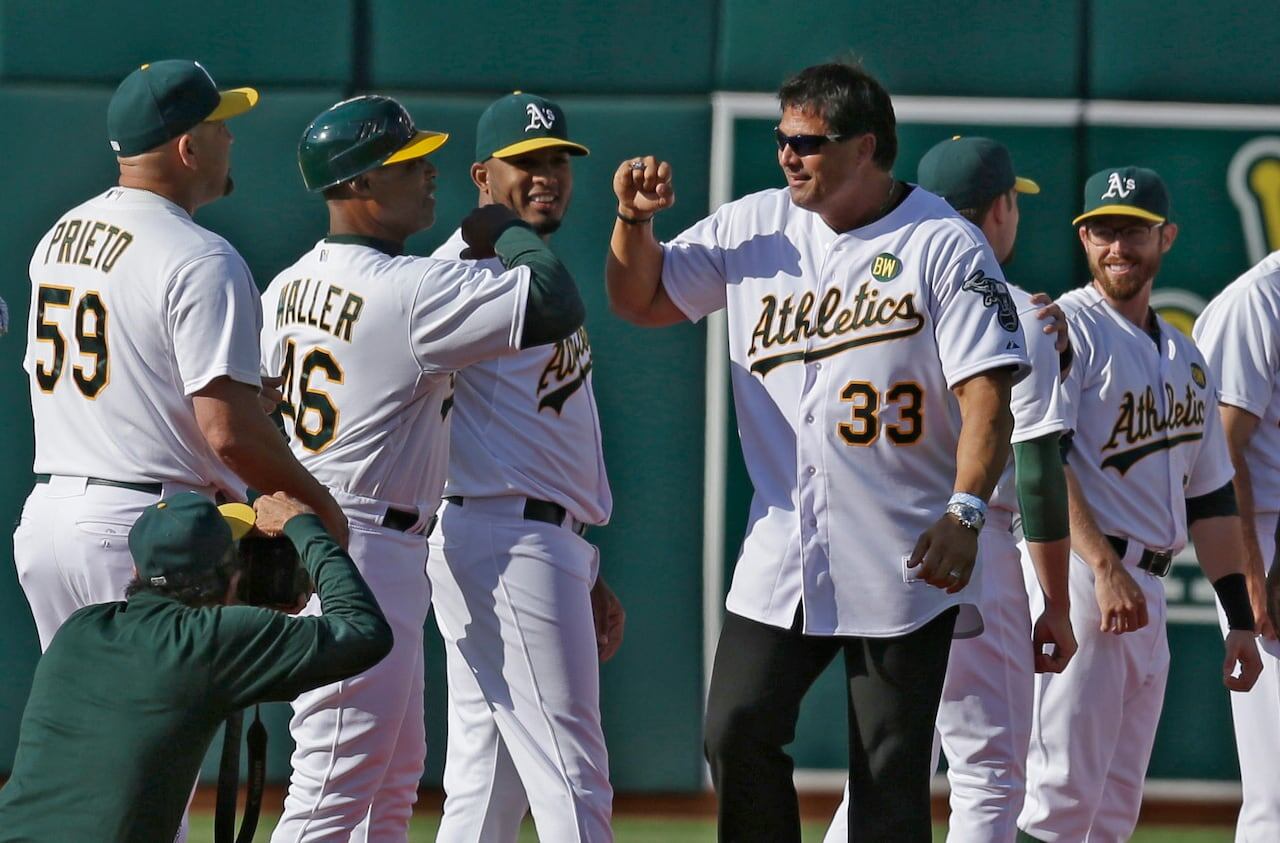 Jose Canseco apologizes repeatedly on Twitter to Mark