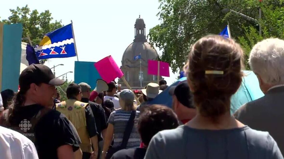 'Remember the stories. Remember the history' | CBC.ca