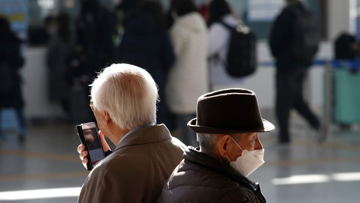 Can coronavirus be spread by people with no symptoms? CBC.ca