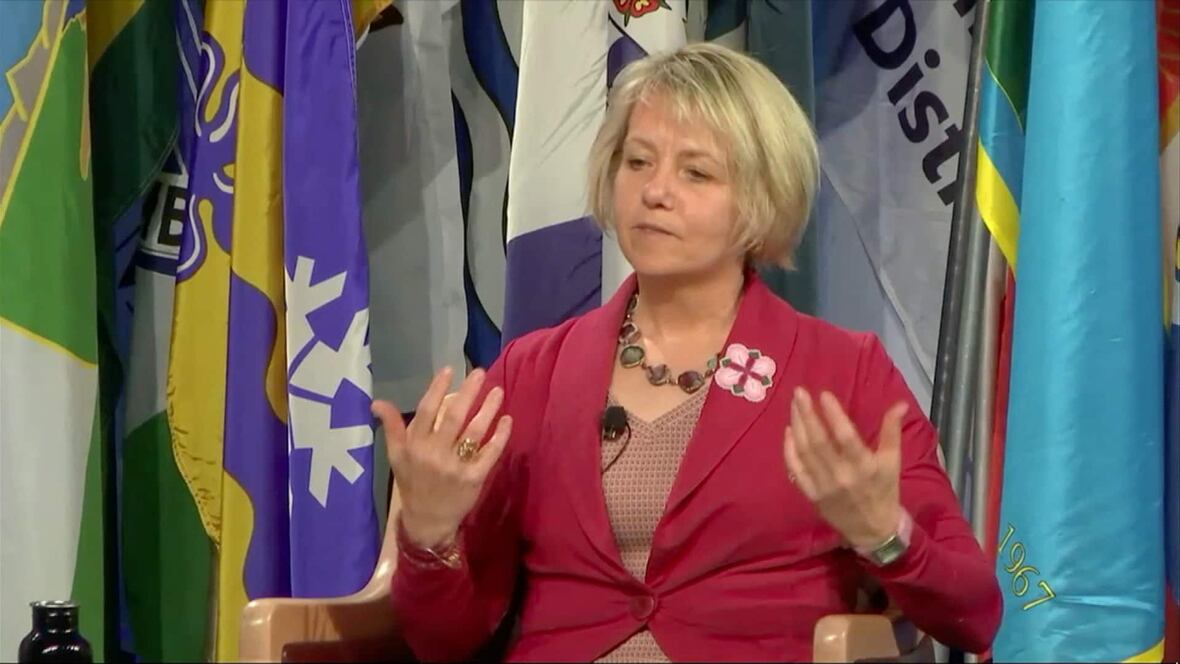 Dr. Bonnie Henry speaks about death threats and added security | CBC.ca