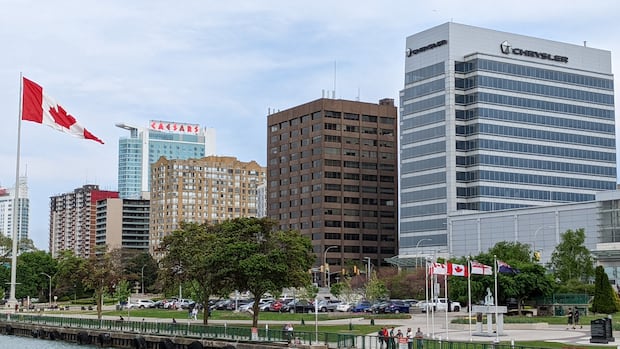 Windsor jobless rate drops below 10% for first time since March