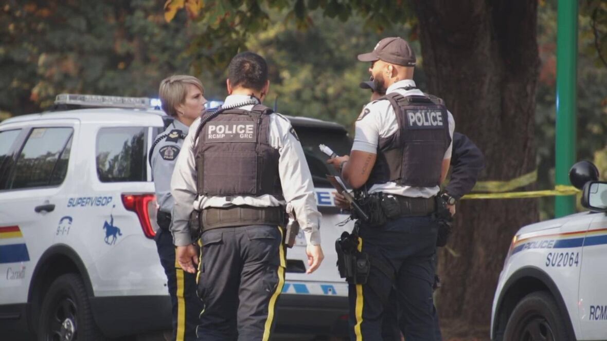 RCMP officer killed in Burnaby, B.C. | CBC.ca