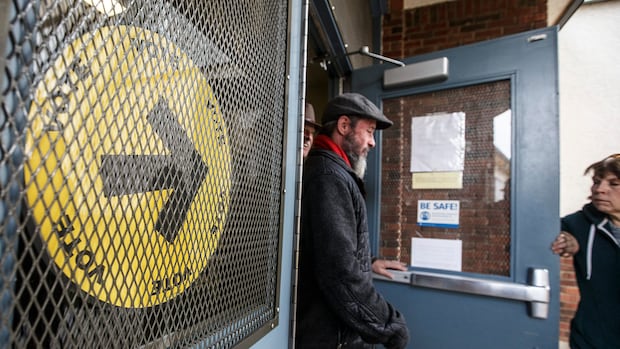 Edmonton and Calgary try municipal-level political parties for the first time as Albertans head to the polls