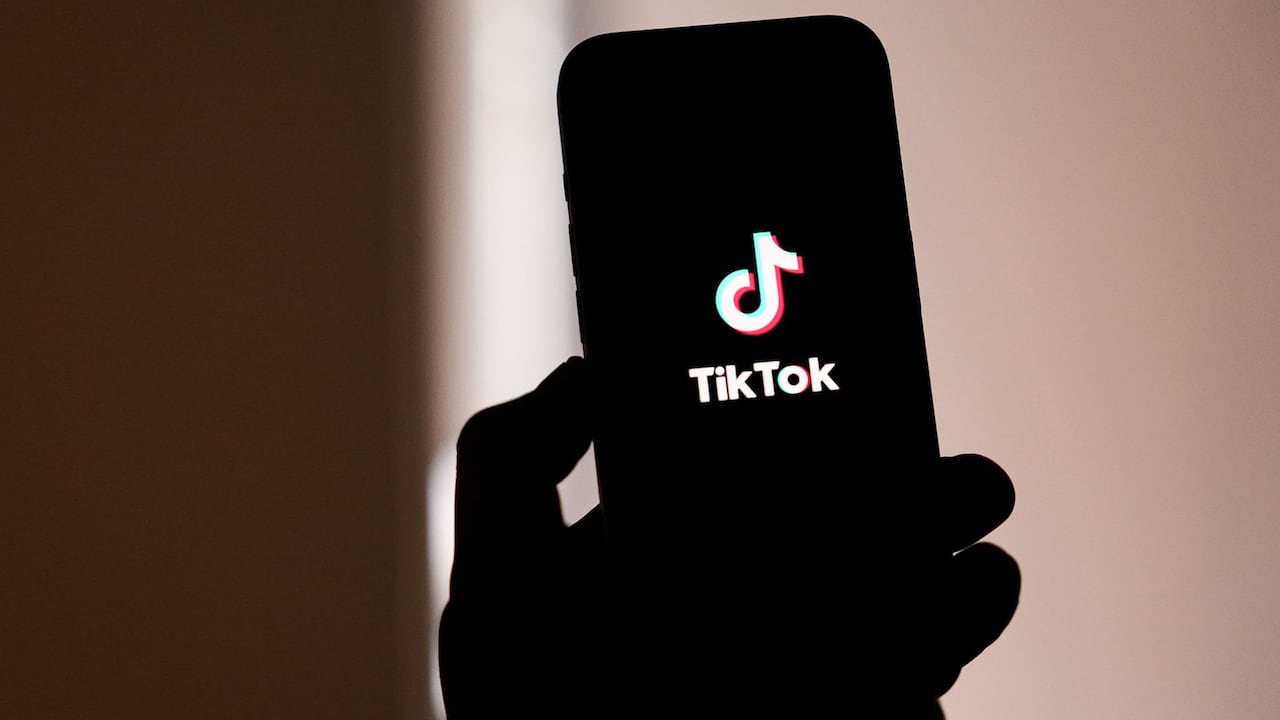 U S Supreme Court signals it will uphold law banning TikTok CBC ca