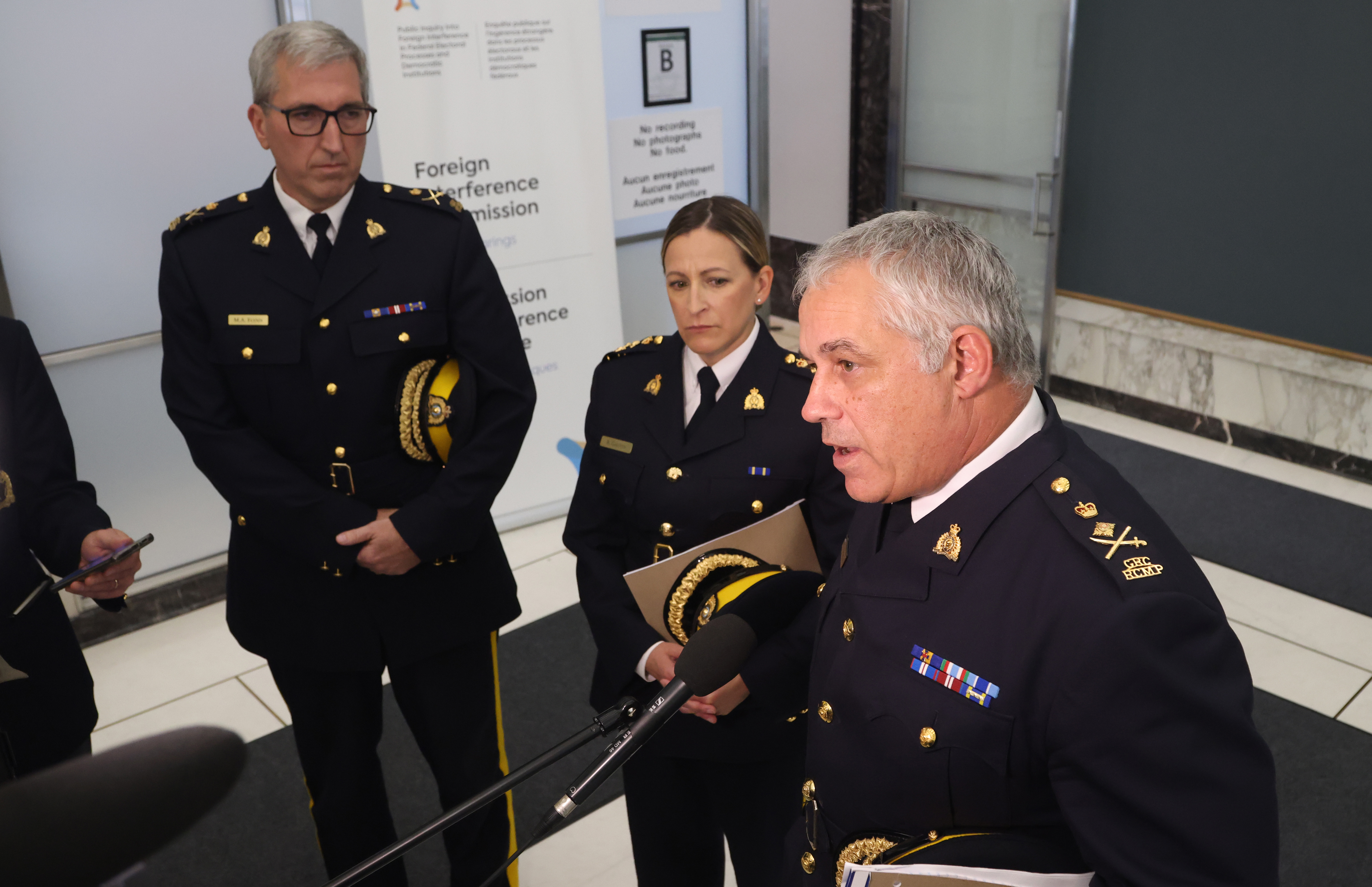 RCMP says it has documents at the centre of a debate bogging down the Commons RCMP says it has documents at the centre of a debate bogging down the Commons