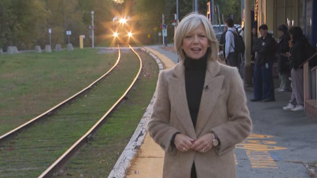 CBC’s Heather Hiscox reports from Hudson, Que. CBC’s Heather Hiscox reports from Hudson, Que.
