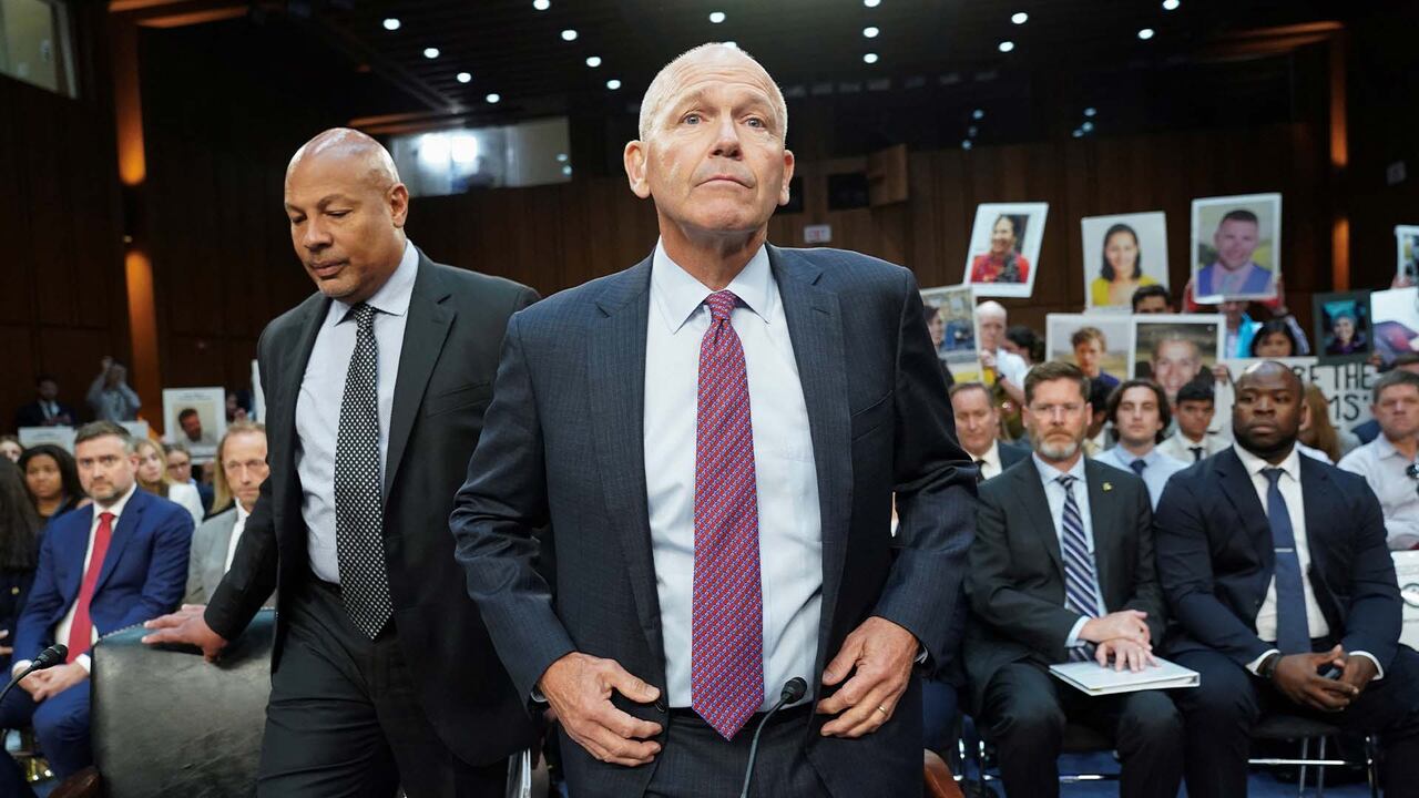 U.S. safety agency says 40 foreign operators may be flying Boeing 737s with suspect rudder control parts U.S. safety agency says 40 foreign operators may be flying Boeing 737s with suspect rudder control parts