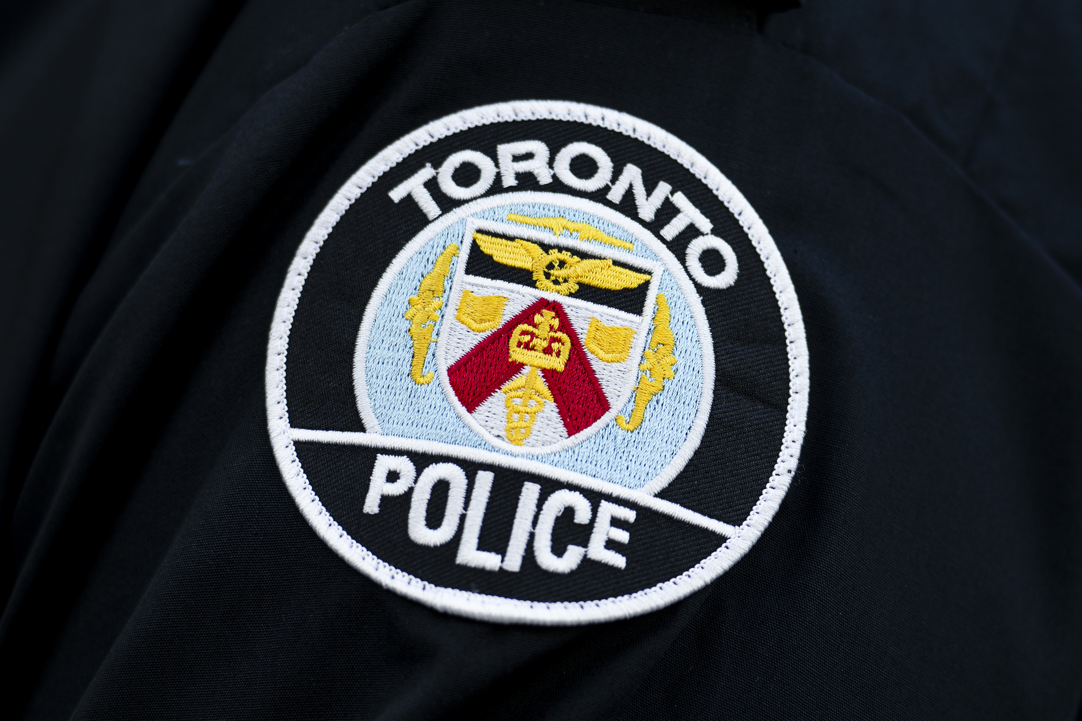 Police vehicles, suspect vehicle collide during Etobicoke robbery investigation; There are multiple road closures in the area following the collision near Kipling Avenue and The Queensway, according to police\.