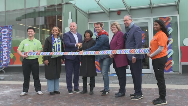 It's a 'dream come true' for these 2026 FIFA World Cup volunteers | CBC News
