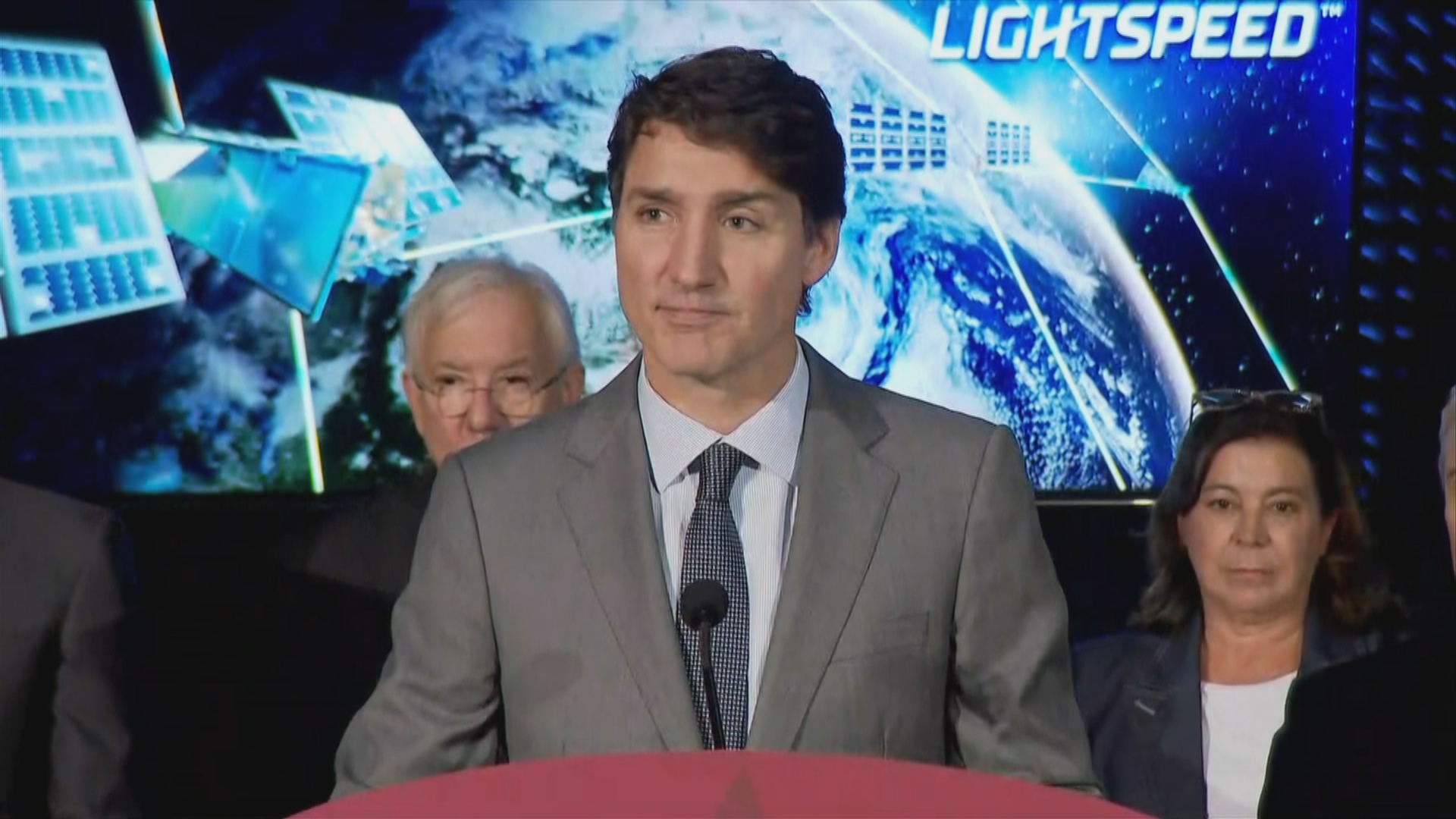 Trudeau says Singh, NDP ‘caved’ to political pressure in fight against climate change Trudeau says Singh, NDP ‘caved’ to political pressure in fight against climate change