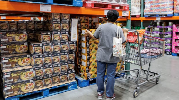Canada's annual inflation rate rose to 2.4% in September as grocery prices keep creeping up