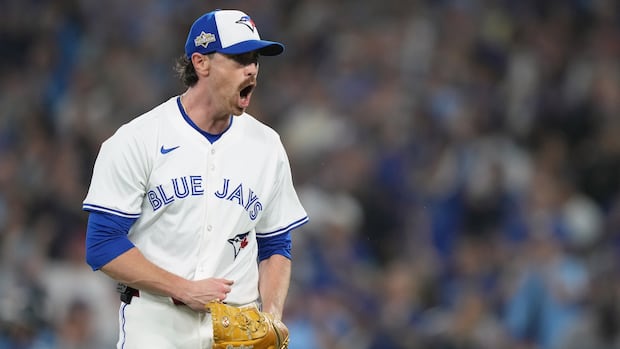 Mariners extend lead over Blue Jays to 3-1 in Game 7 of ALCS