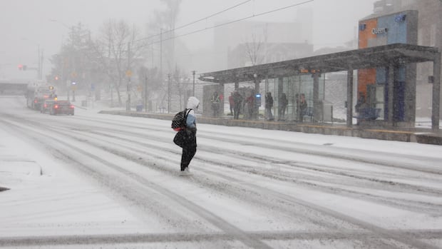 Up to 10 cm of snow possible on Sunday as cold front moves through Waterloo region and area