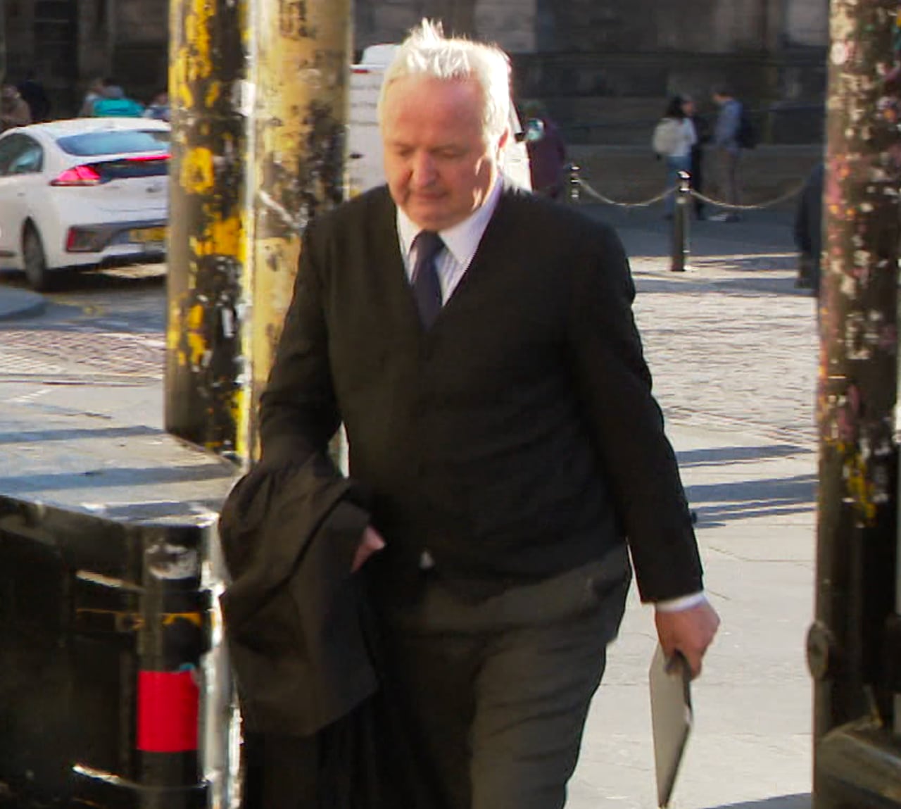 Pearson's Defense Advice, Iain Paterson, told Jury of its crown and then reasonable doubt and urged them to get rid of his client.
