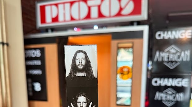 The photo booth turns 100 this year. Why it’s making a comeback in the selfie era