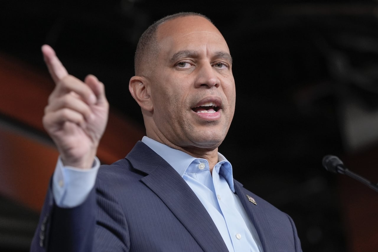 Young leader of the house hakeem jeffries after months of putting it finally encouraged Mamdani.