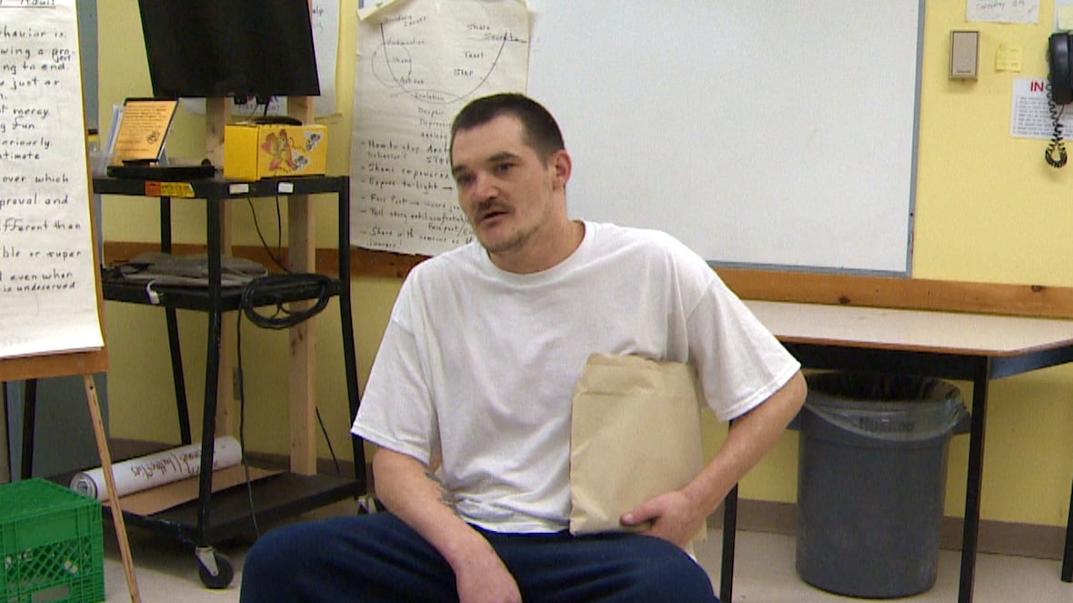 This HMP inmate says a rat gave birth in his pants