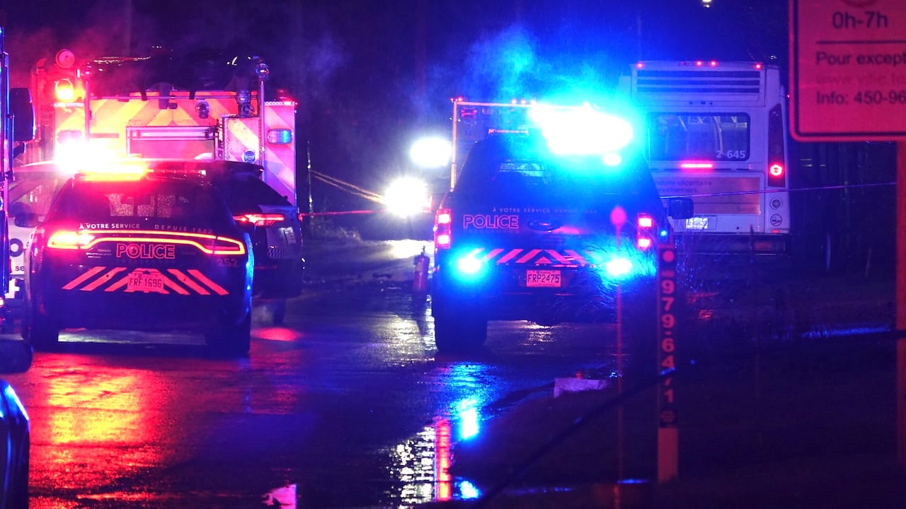 police cars astatine  the scene