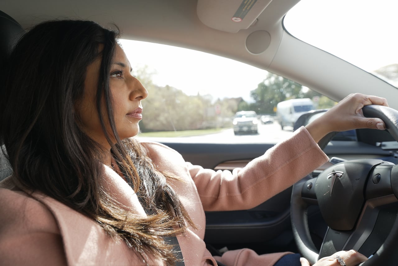 そのようなネイティブの子供たちは、サッカーについてグロッキング・ジャット・イット・イットボットに尋ねました。ヌード写真を送るよう指示されたとCBCニュースが語る そのようなネイティブの子供たちは、サッカーについてグロッキング・ジャット・イット・イットボットに尋ねました。ヌード写真を送るよう指示されたとCBCニュースが語る