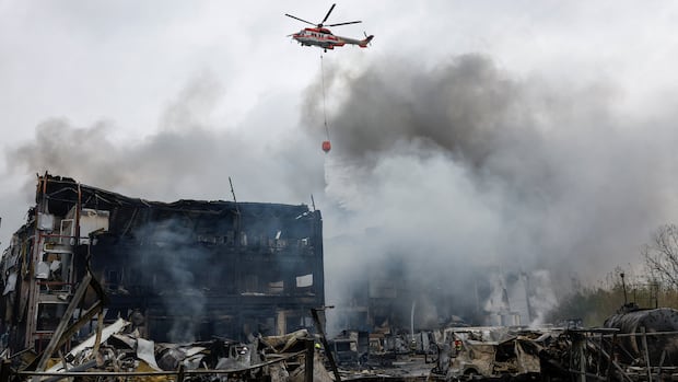 Russian aerial attack on Kyiv kills 2, injures 13, Ukrainian officials say