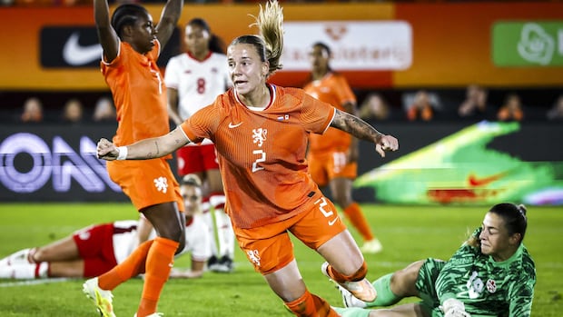 নেদারল্যান্ডসের কাছে প্রীতি ম্যাচে হেরে টানা তৃতীয় ম্যাচে হেরেছে কানাডার নারীরা। সিবিসি স্পোর্টস