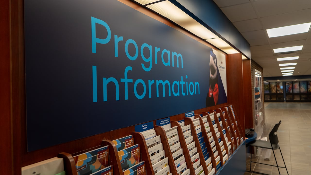 Confederation College suspends 11 programs