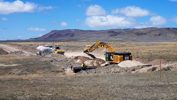 The U.S. government will take a five  per cent stake in the Thacker Pass lithium mining project, a joint venture between Vancouver-based Lithium Americas and General Motors.