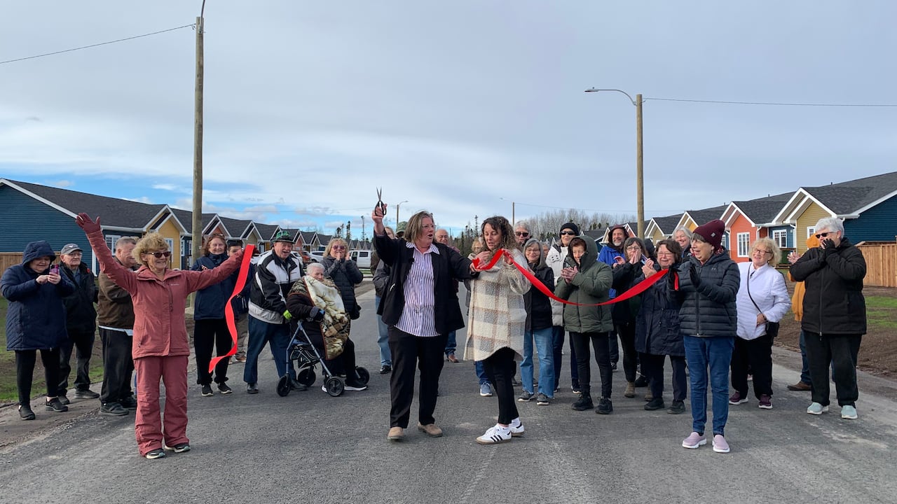 Seniors and assemblage  members observe  astatine  a ribbon cutting for the caller   affordable lodging  units for seniors successful  Happy Valley-Goose Bay.