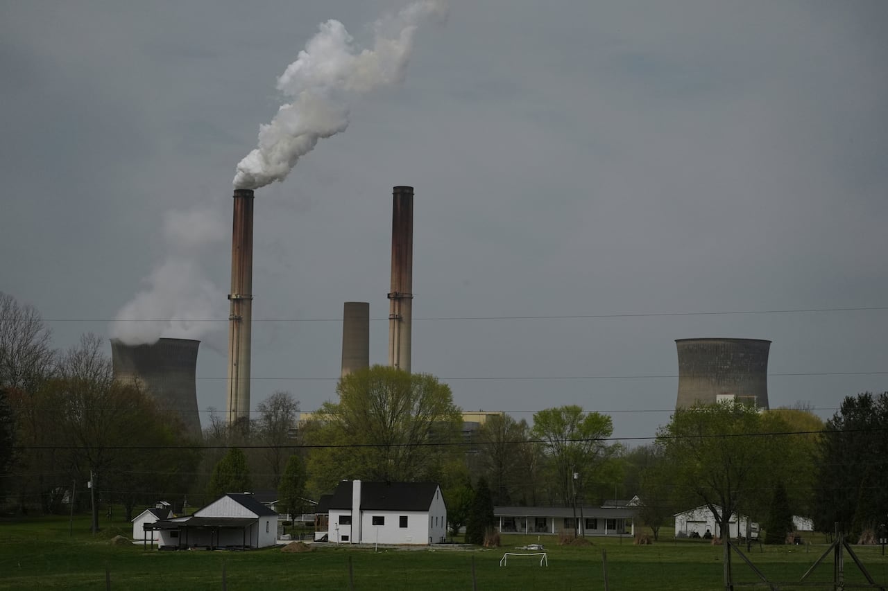 Smoke Stacks arranged white clouds above the home