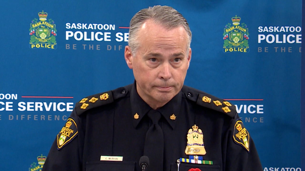 Saskatoon police chief confirms 6 officers suspended after 2 separate incidents | CBC.ca